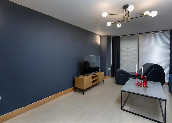 The Midnight Parlour *