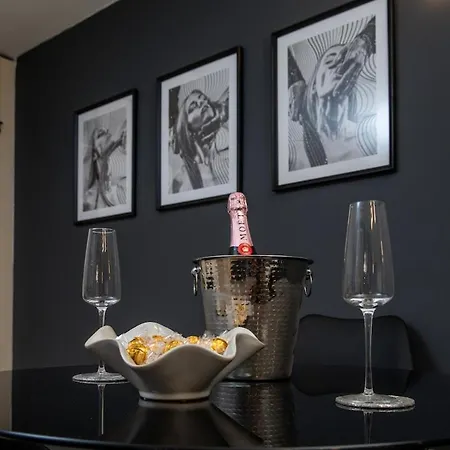 Apartamento The Midnight Parlour